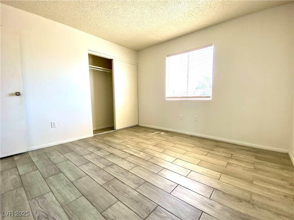 6213 Smoke Ranch Road Property Photo 12