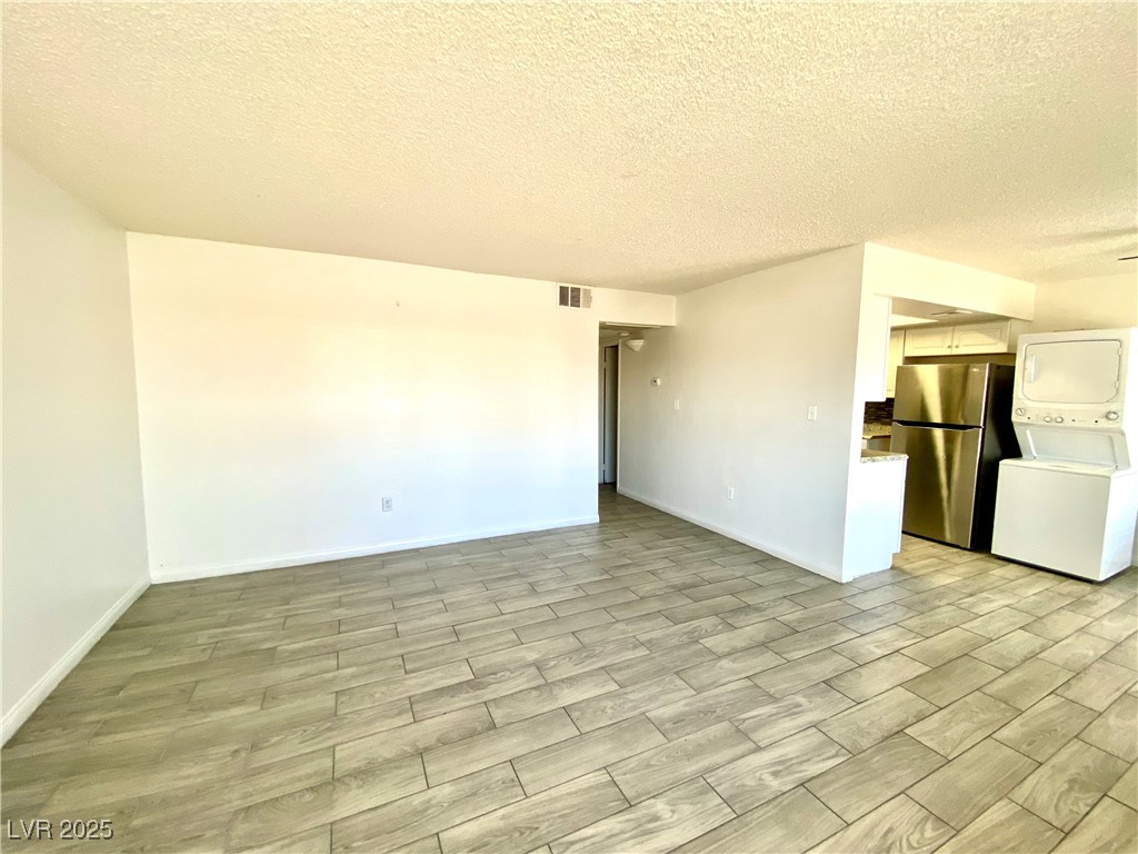 6213 Smoke Ranch Road Property Photo 16