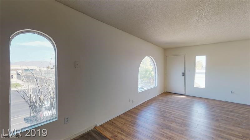 6213 Smoke Ranch Road Property Photo 19