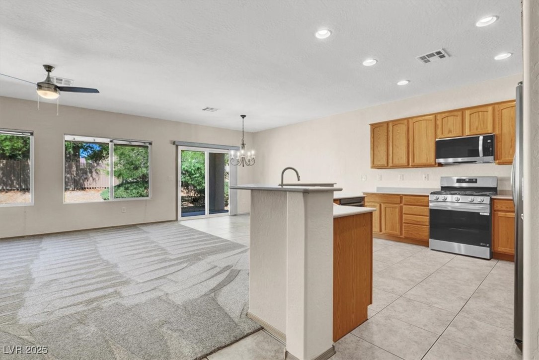 7839 Lyrebird Drive Property Photo 8