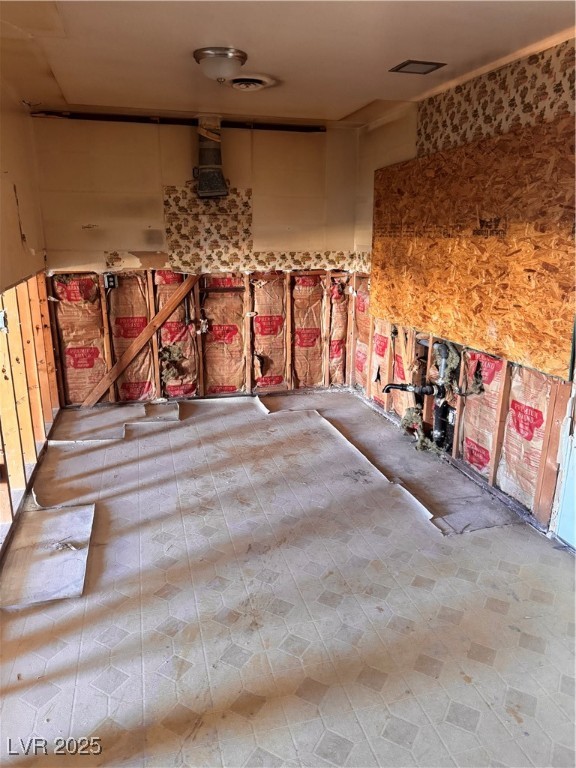 5209 South Eastern Avenue Property Photo 5