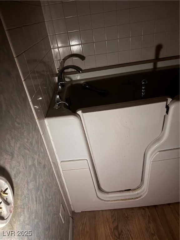 5209 South Eastern Avenue Property Photo 10