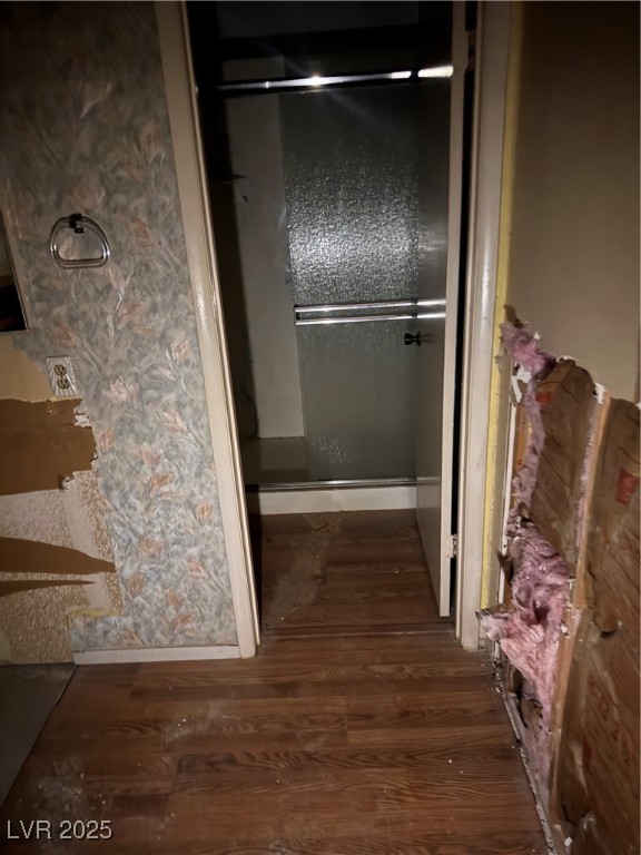 5209 South Eastern Avenue Property Photo 13