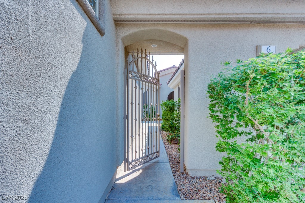 6 Emerald Dunes Circle Property Photo 6