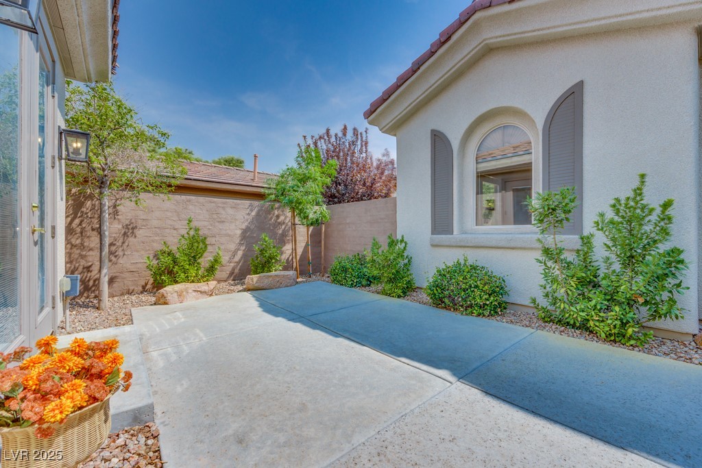 6 Emerald Dunes Circle Property Photo 9