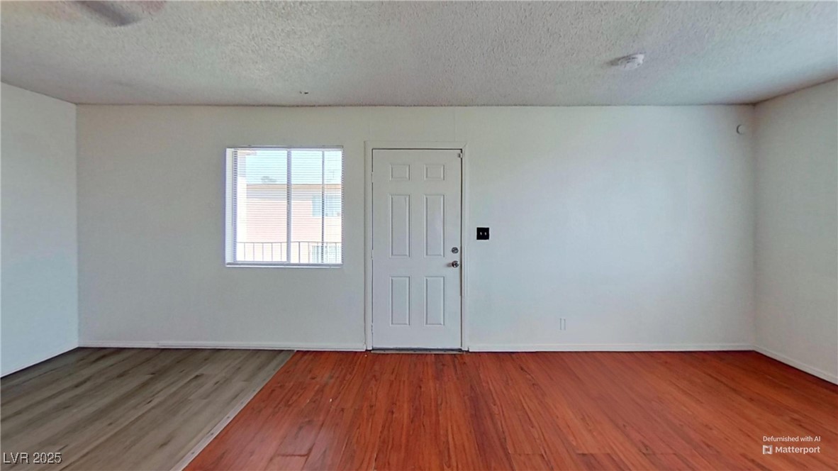 833 Bruce Street Property Photo 3