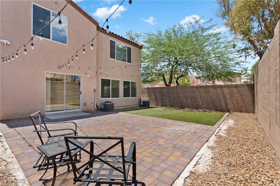 8938 Bonneville Peak Court Property Photo 23