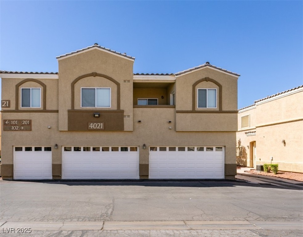 4021 Pepper Thorn Avenue 102 Property Photo 1