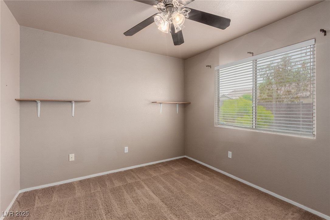 529 Sun Mountain Avenue Property Photo 17