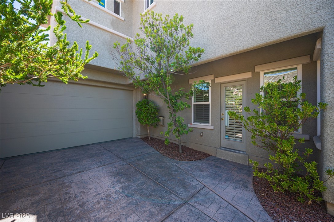 10513 Rusty Railroad Avenue Property Photo 6