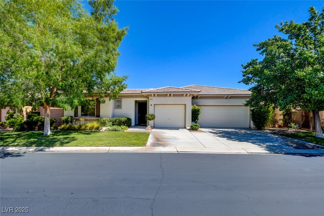 30 Candlewyck Drive