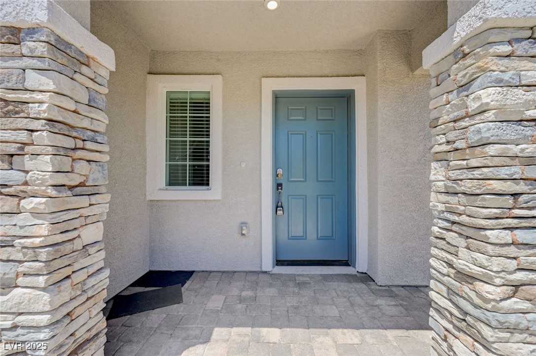 6515 Taffrail Avenue Property Photo 2