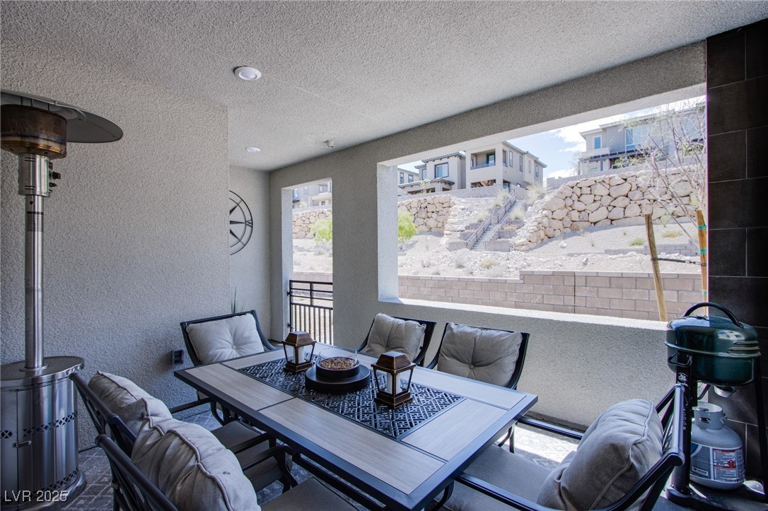 519 Sonoma Range Street Property Photo 28