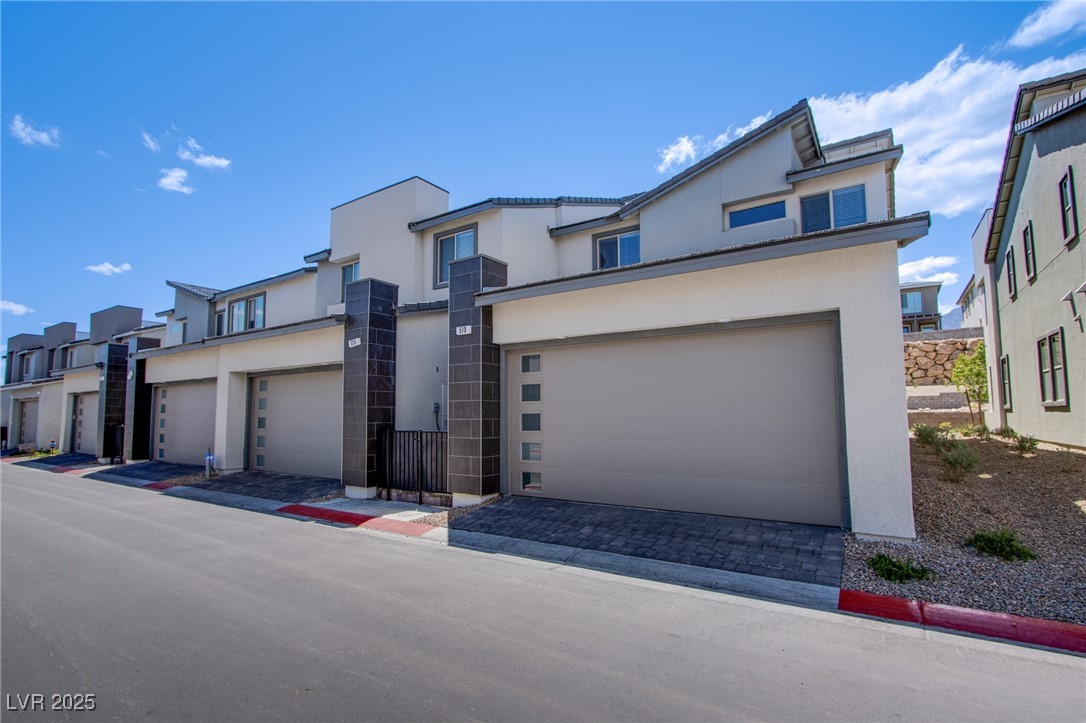 519 Sonoma Range Street Property Photo 29