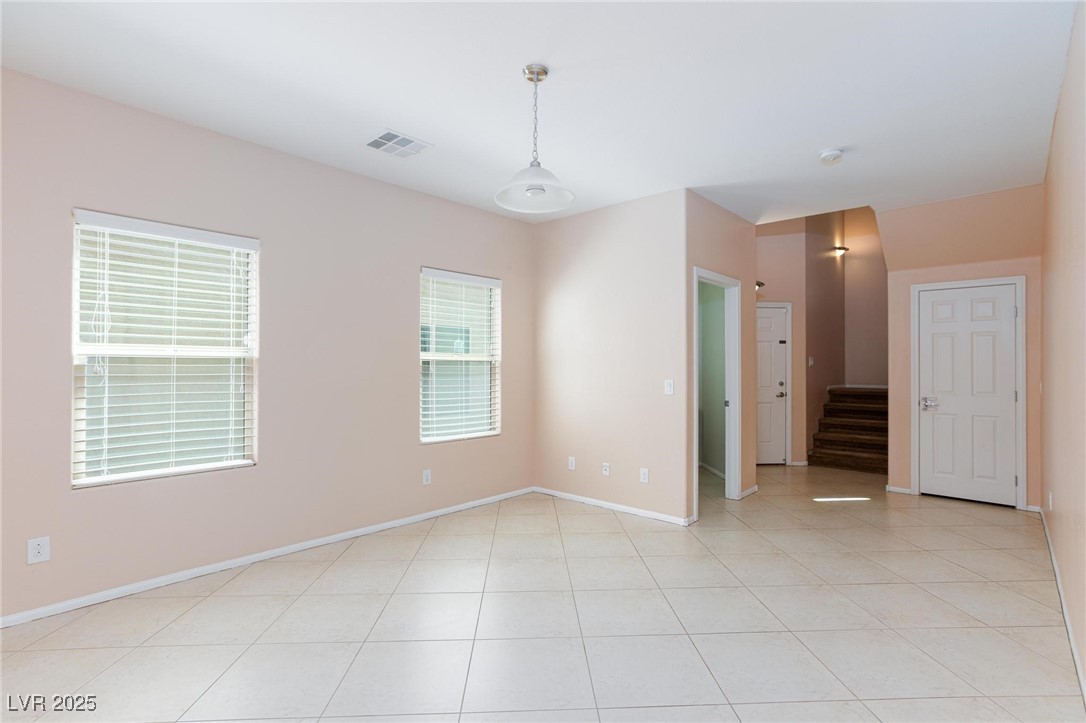 6736 Prairie Dusk Drive Property Photo 6