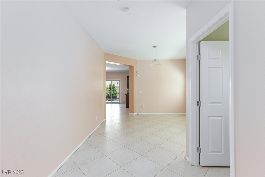 6736 Prairie Dusk Drive Property Photo 7