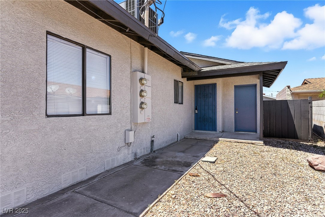 215 Zinc Street B Property Photo 2