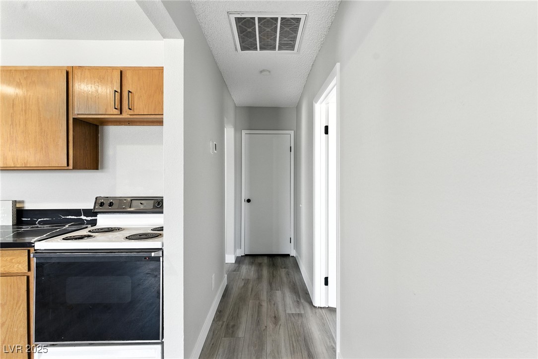 215 Zinc Street B Property Photo 6