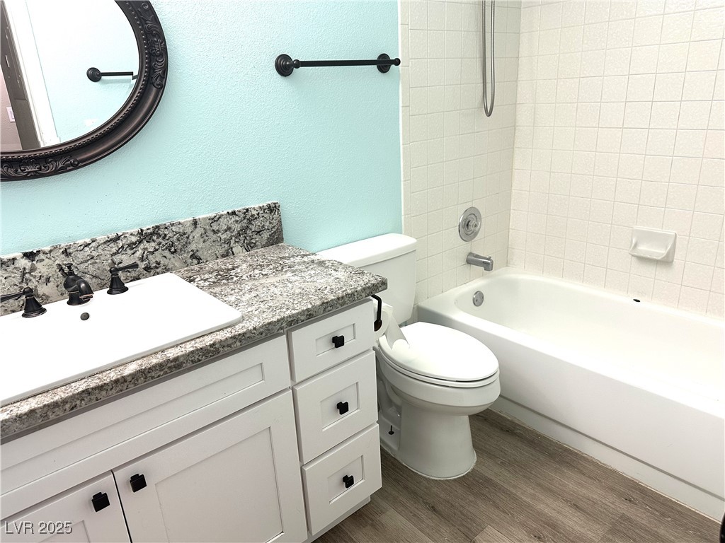 1575 West Warm Springs Road 413 Property Photo 5