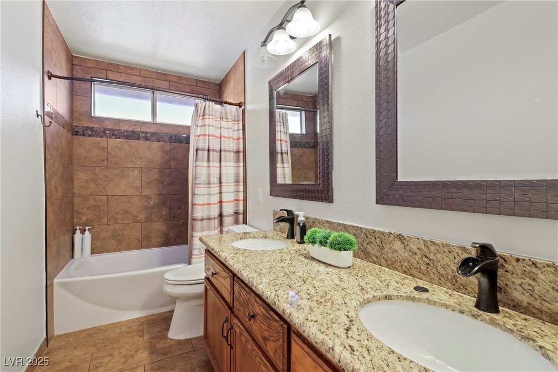 968 Painted Pony Drive Property Photo 32