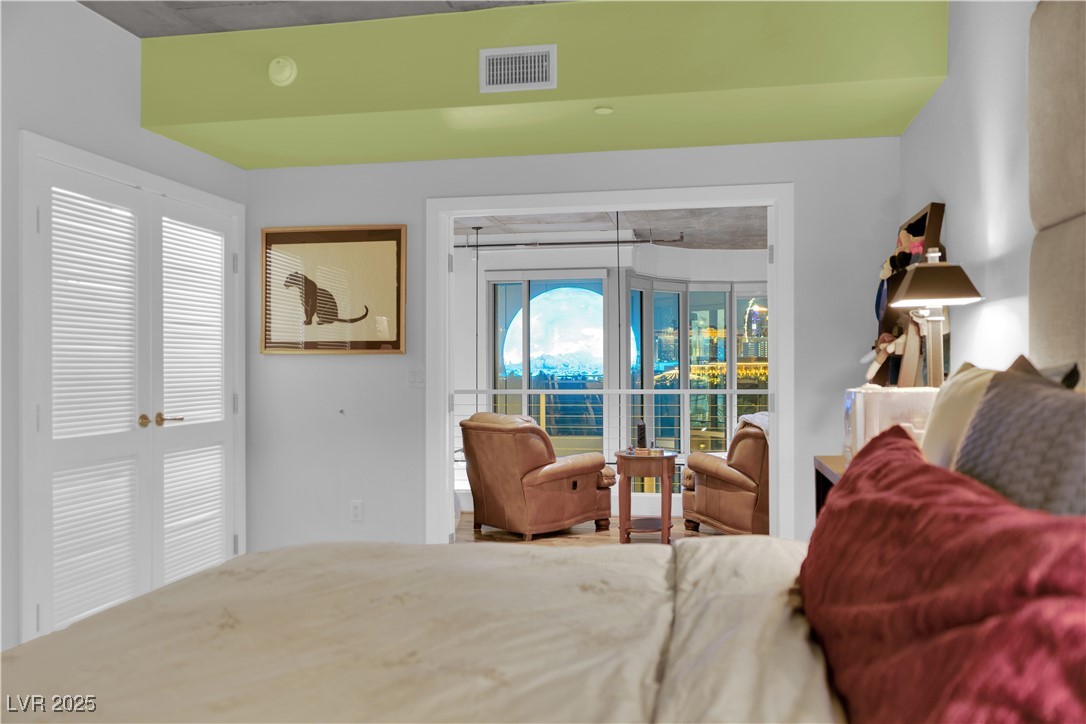 360 East Desert Inn Road 607 Property Photo 37