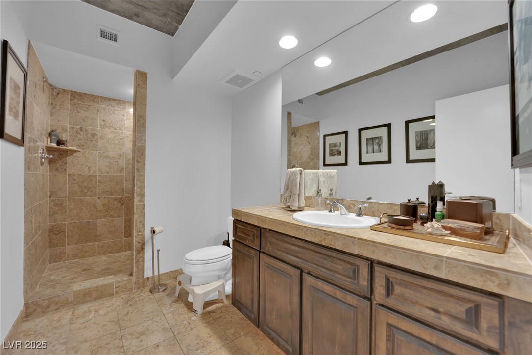 360 East Desert Inn Road 607 Property Photo 50