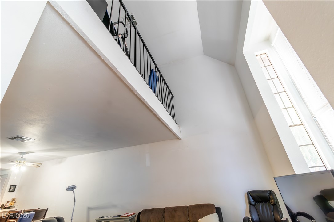 812 Pepperwood Lane Property Photo 13