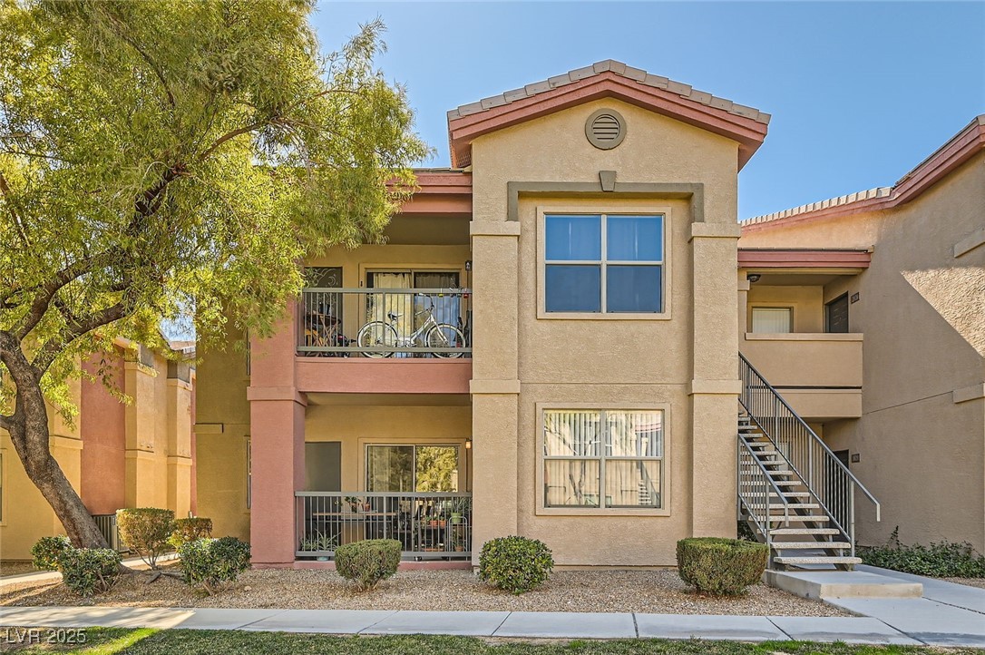 8000 West Badura Avenue 1019 Property Photo 1