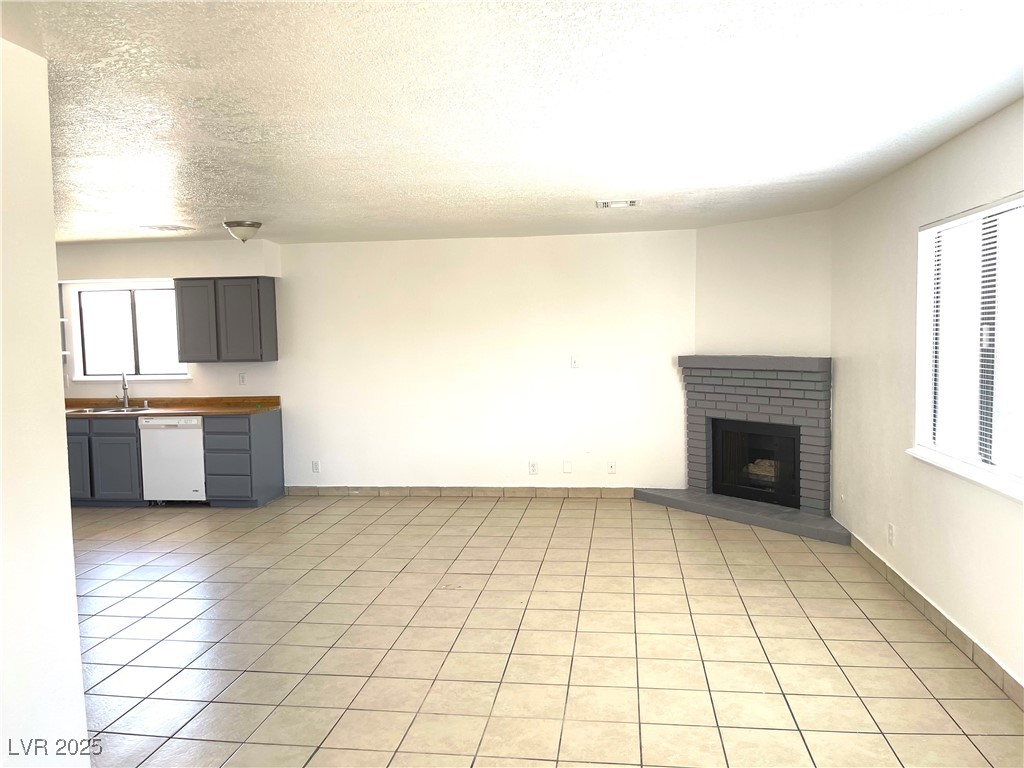 6987 Mendon Lane Property Photo 12