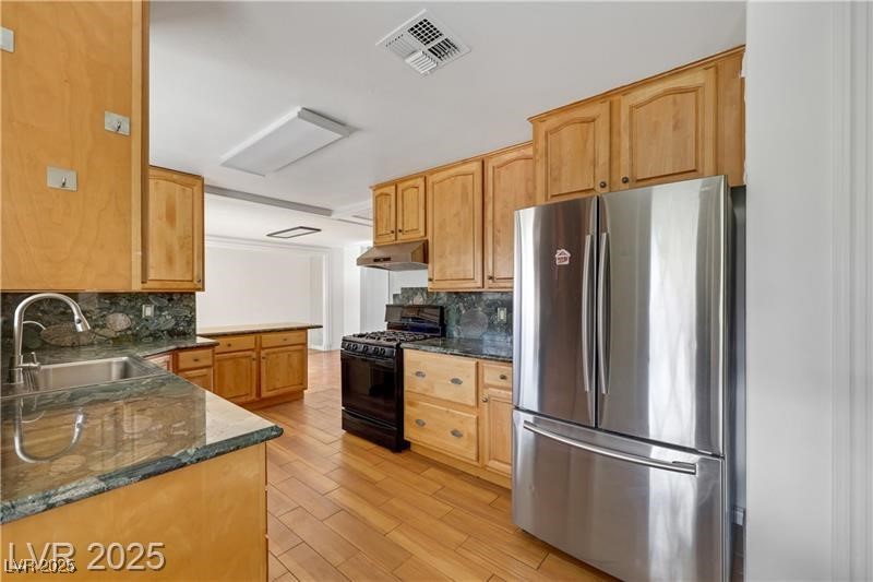 4351 Satinwood Drive Property Photo 3