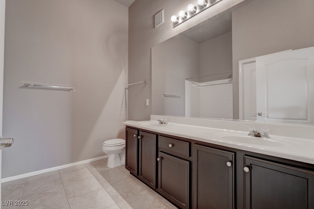 2305 West Horizon Ridge Parkway 223 Property Photo 20