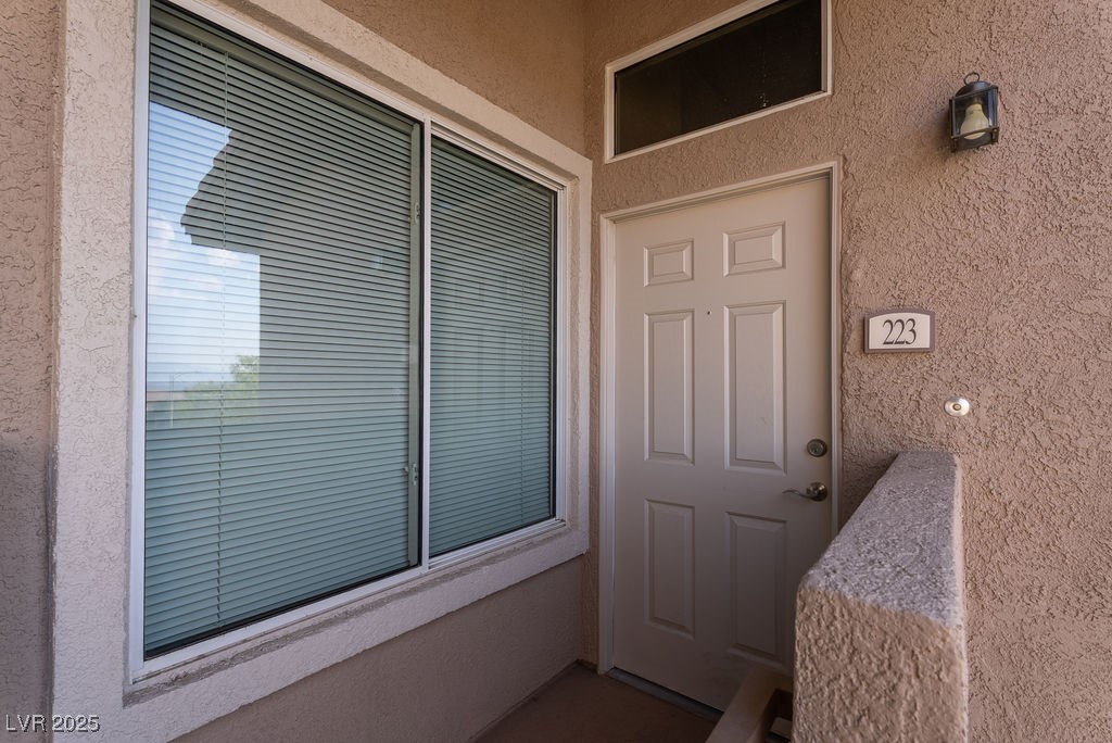 2305 West Horizon Ridge Parkway 223 Property Photo 30