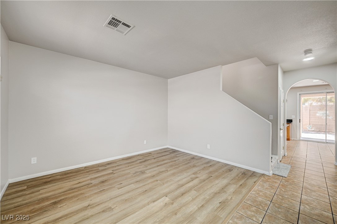 999 Pecos River Avenue Property Photo 23
