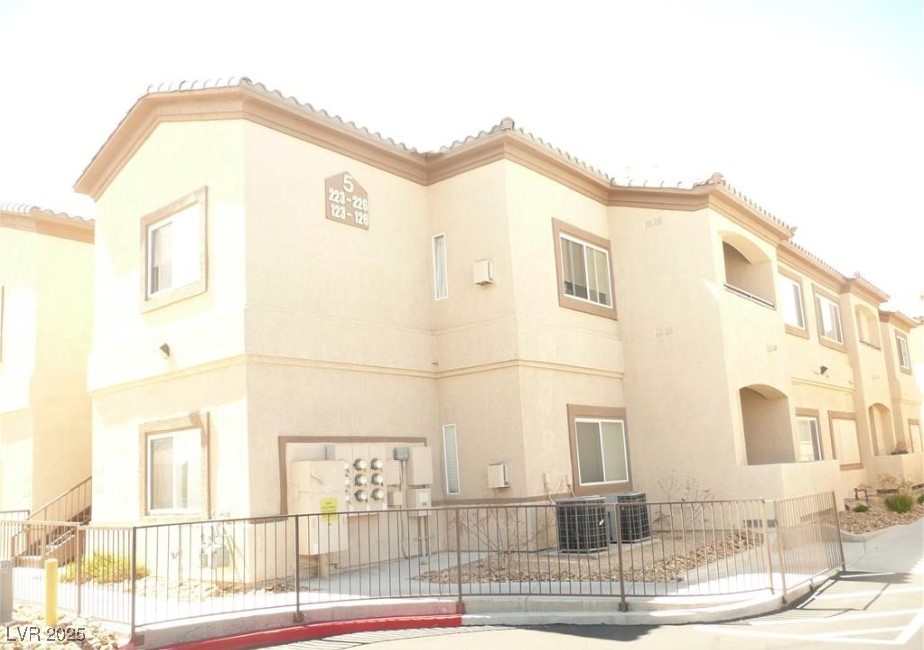 8725 West Flamingo Road 226 Property Photo 1