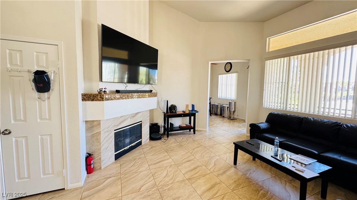 5155 West Tropicana Avenue 2015 Property Photo 1