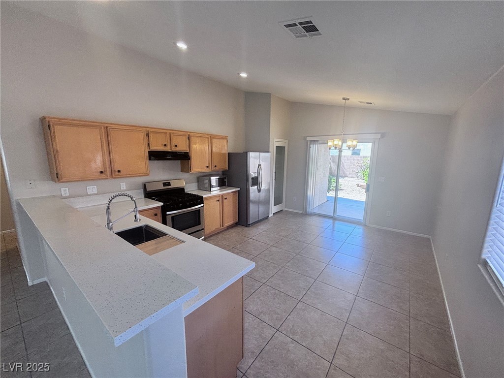 4912 Whispering Spring Avenue 0 Property Photo 6