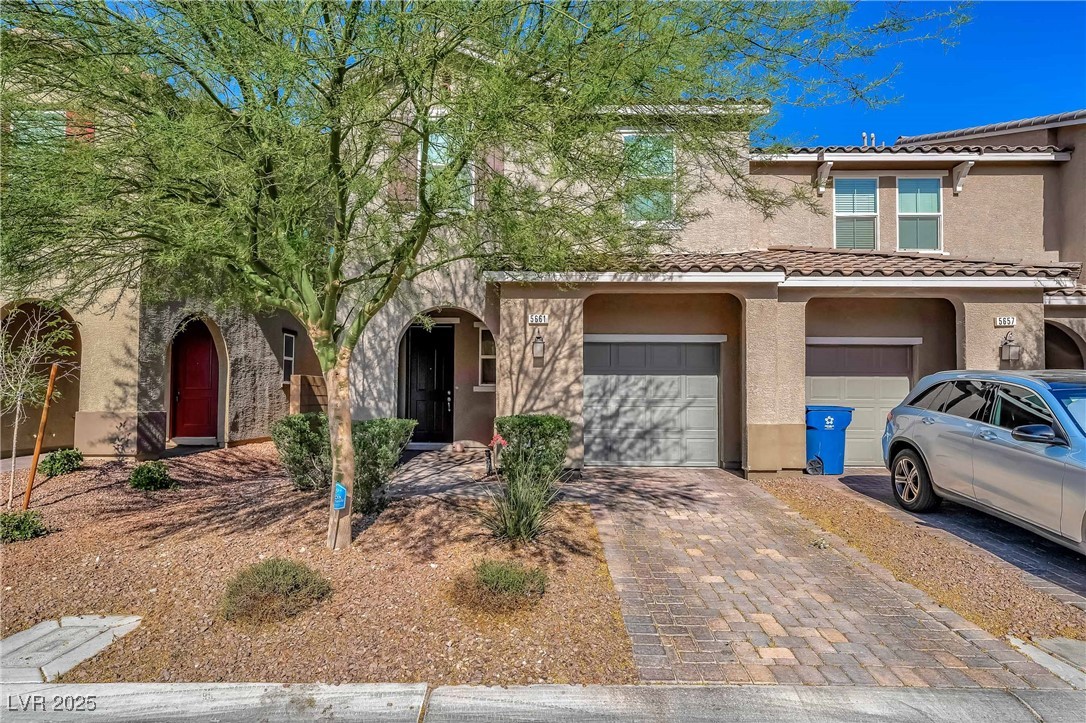 5661 Warm Light Street Property Photo 2