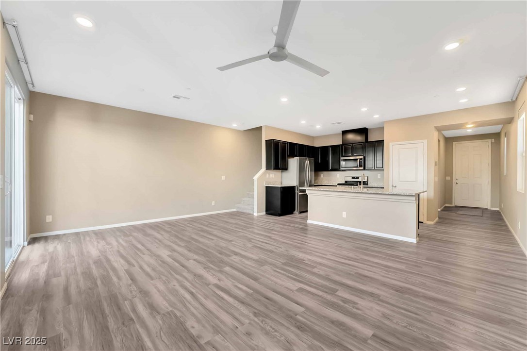 5661 Warm Light Street Property Photo 7