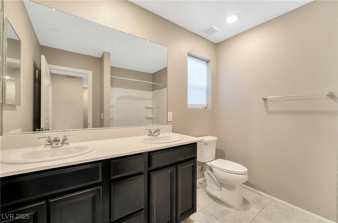 5661 Warm Light Street Property Photo 16
