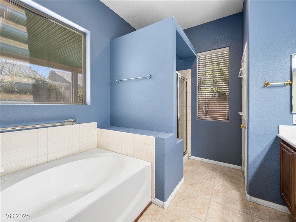 7549 Evening Falls Drive Property Photo 44