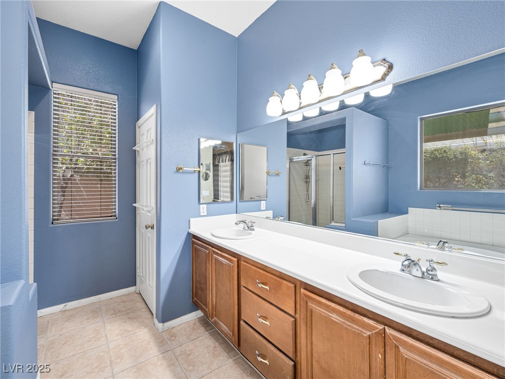 7549 Evening Falls Drive Property Photo 45