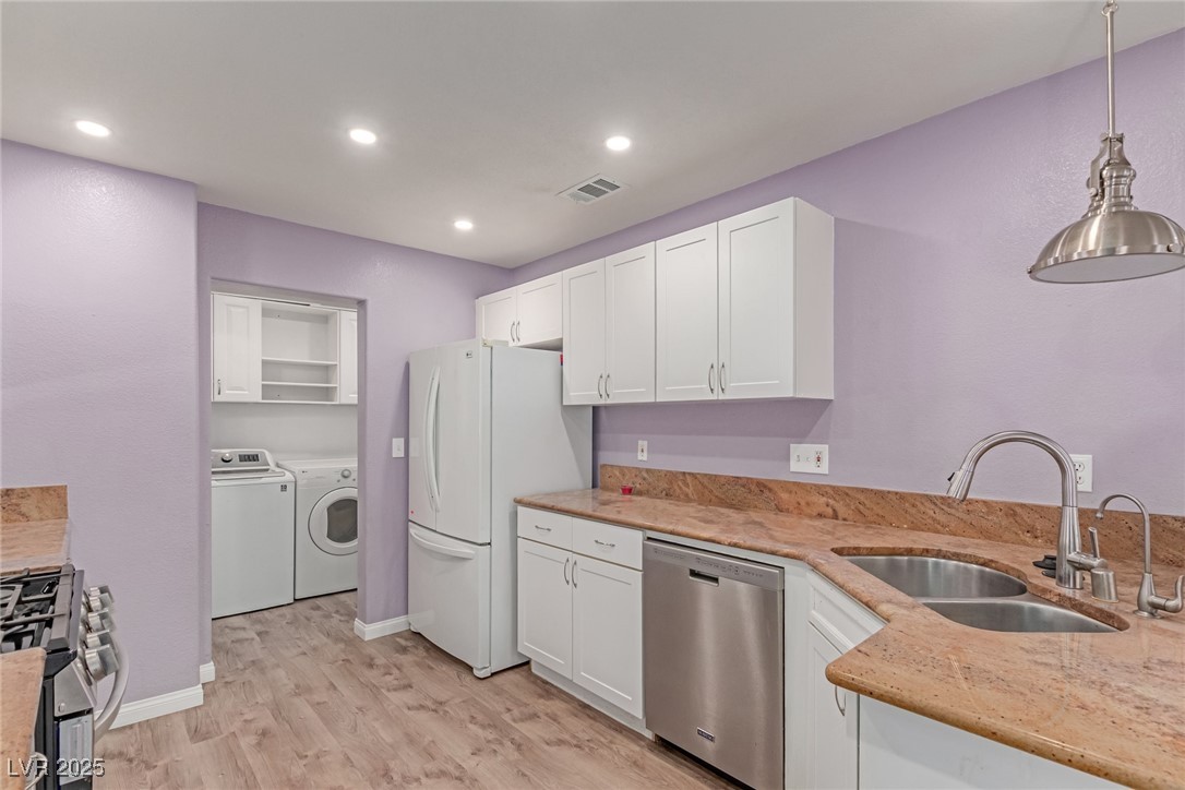 8845 Hampton Green Avenue Property Photo 10