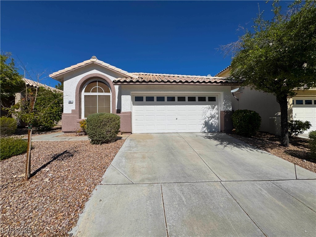 909 Windhook Street Property Photo 1