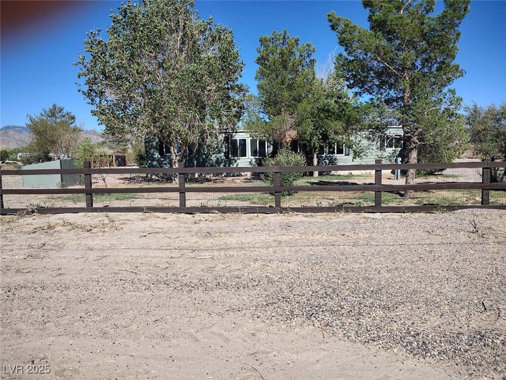 3010 Winnebago Street Property Photo 2