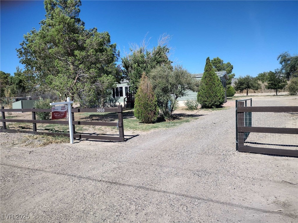 3010 Winnebago Street Property Photo 3