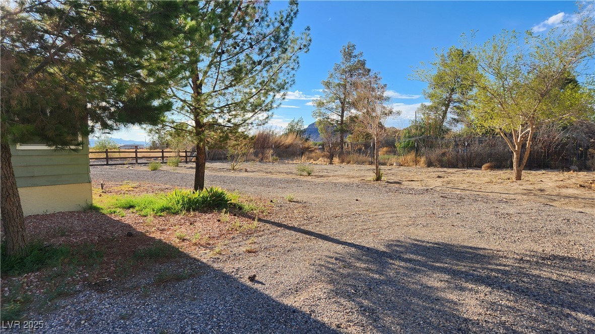 3010 Winnebago Street Property Photo 4