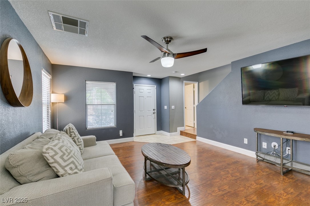 7149 Huckaby Avenue Property Photo 4