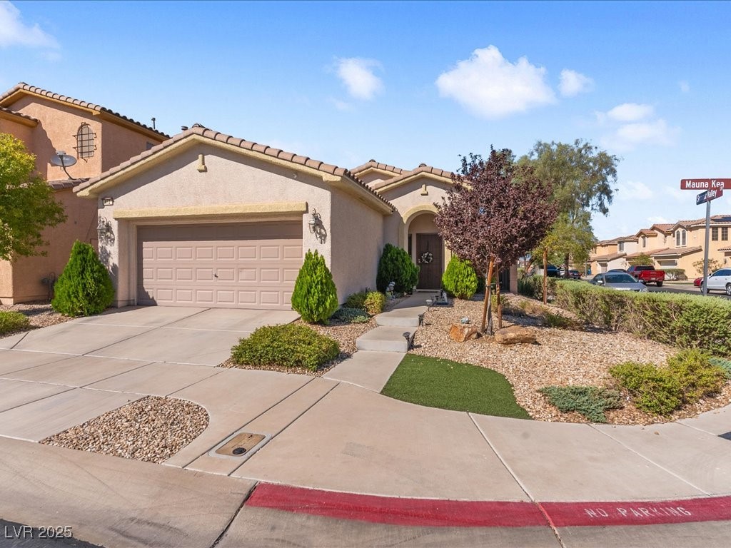 612 Mauna Kea Place Property Photo 1