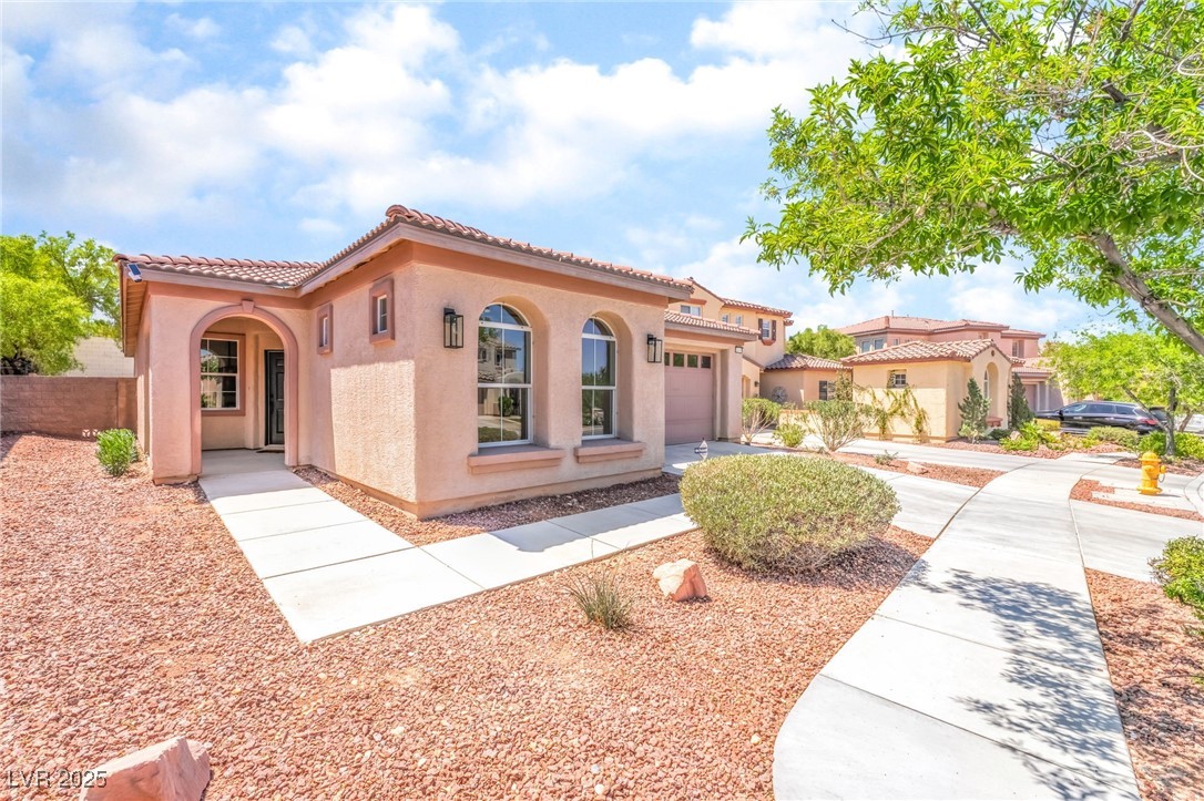 10410 Nostalgia Circle Property Photo 3