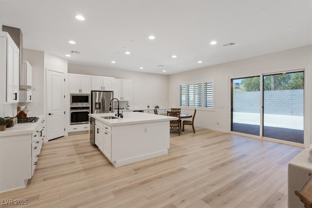 5851 Slate Rock Court Property Photo 10